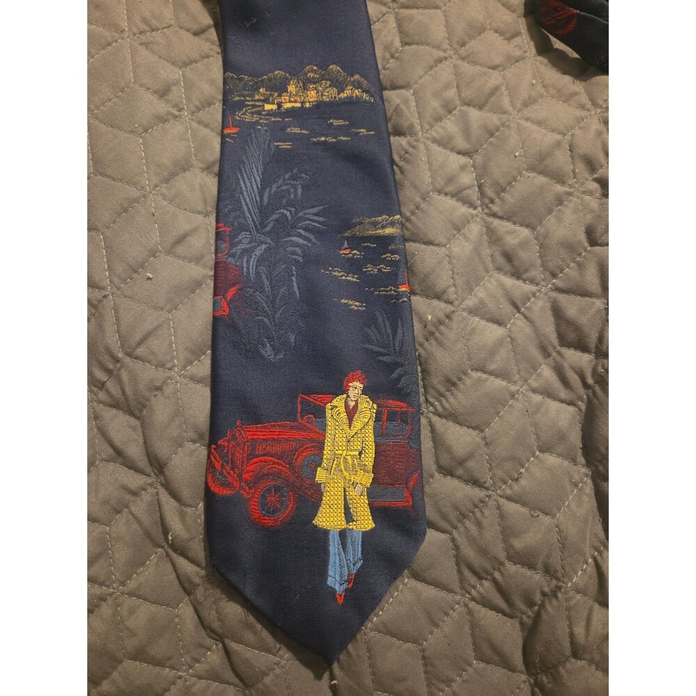 Qiana DuPont Nylon / Vintage Car Woman Yellow Coat / Pictorial Novelty Retro Tie